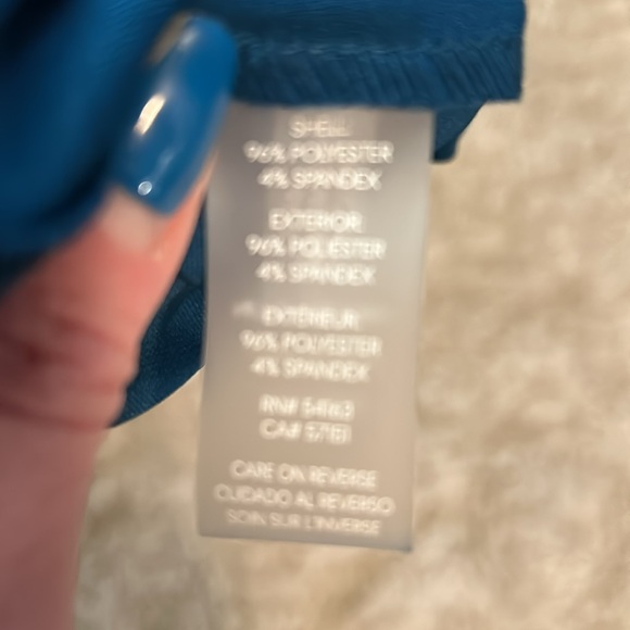 Calvin Klein Flutter Sleeve Dress Sz 8 NWT - Picture 8 of 9